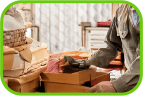 サービス遺品の仕分け_遺品整理・買取のGreen's